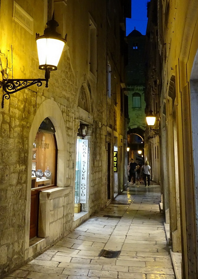 Diocletian’s palace street